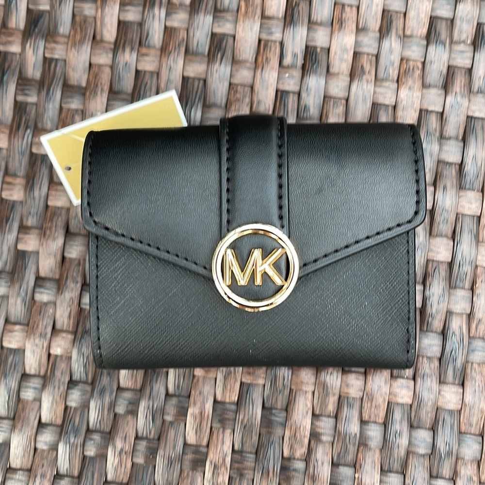 MICHAEL KORS CARMEN MEDIUM LOGO AND FAUX LEATHER WALLET BLACK - Picture 8 of 16
